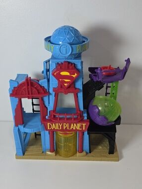 Imaginext Daily Planet DC Comics Superman Building 2015 Mattel Playset Toy